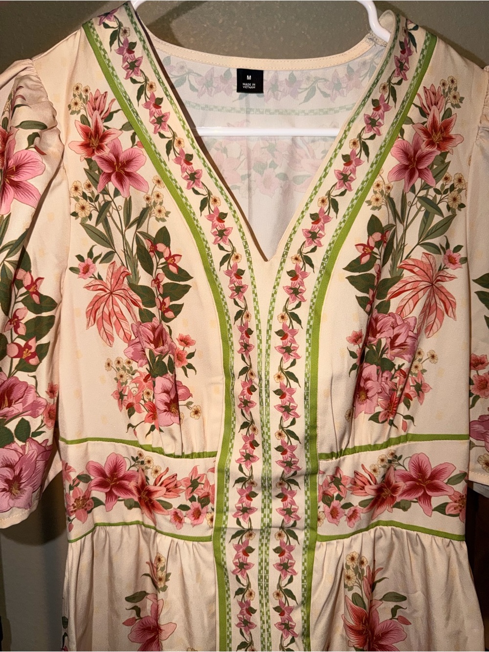 Cream Floral V-Neck Women’s Dress with Pink Accents - Picture 3 of 4